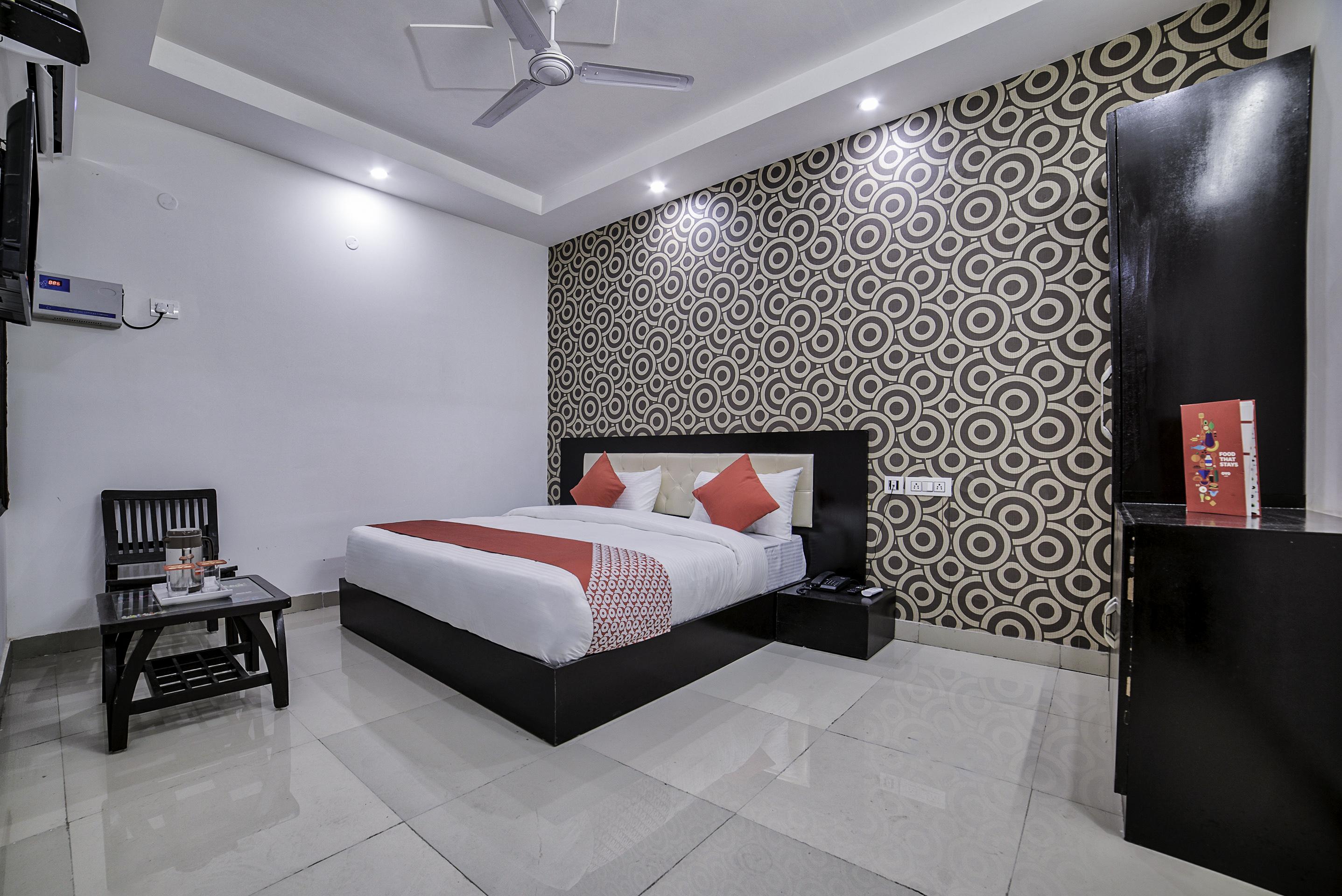 Hotel O Crown Residency Faridabad Exterior foto